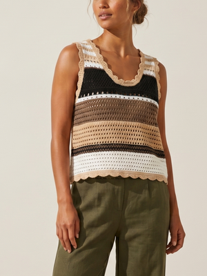 Brown Knit Women’s Top with Eyelet Hole Detail – Size Large
