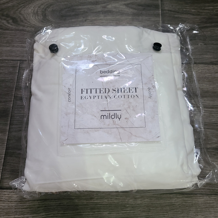 Twin White Fitted Sheet