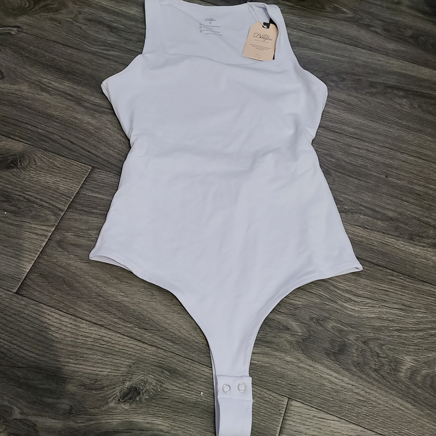 Ladies White Bodysuit - Small – Tammy's Treasures