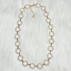 New Gold Choker with Pearl Accents – Elegant & Timeless