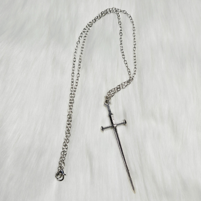 New Silver Necklace with Sword Pendant – Edgy & Stylish