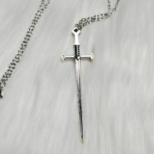 New Silver Necklace with Sword Pendant – Edgy & Stylish