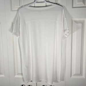 Women's White Studio Relaxed-fit Lightweight Crewneck T-Shirt - Large