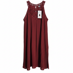 NWT Wine Red Pleated Halter Mini Dress with Crochet Lace Neckline | Small