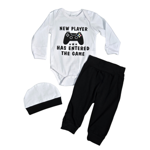 NWOT "New Player Has Entered The Game" 3-Piece Baby Long Sleeve Onesie, Pants & Hat Set | 3-6 Months