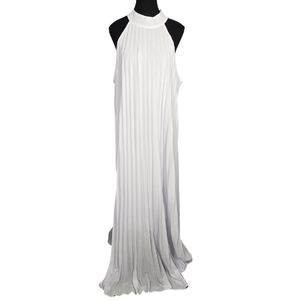 NWOT | Pristine White High-Neck Pleated Maxi Dress | Artistic Sleeveless Frame | Sophisticated Evening Silhouette | Size 5XL
